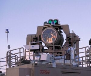 自衛隊のレーザー兵器実用化と弱点!三菱・川崎重工が開発中のレーザーとは?